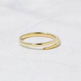 Dainty Minimal Spiral Ring