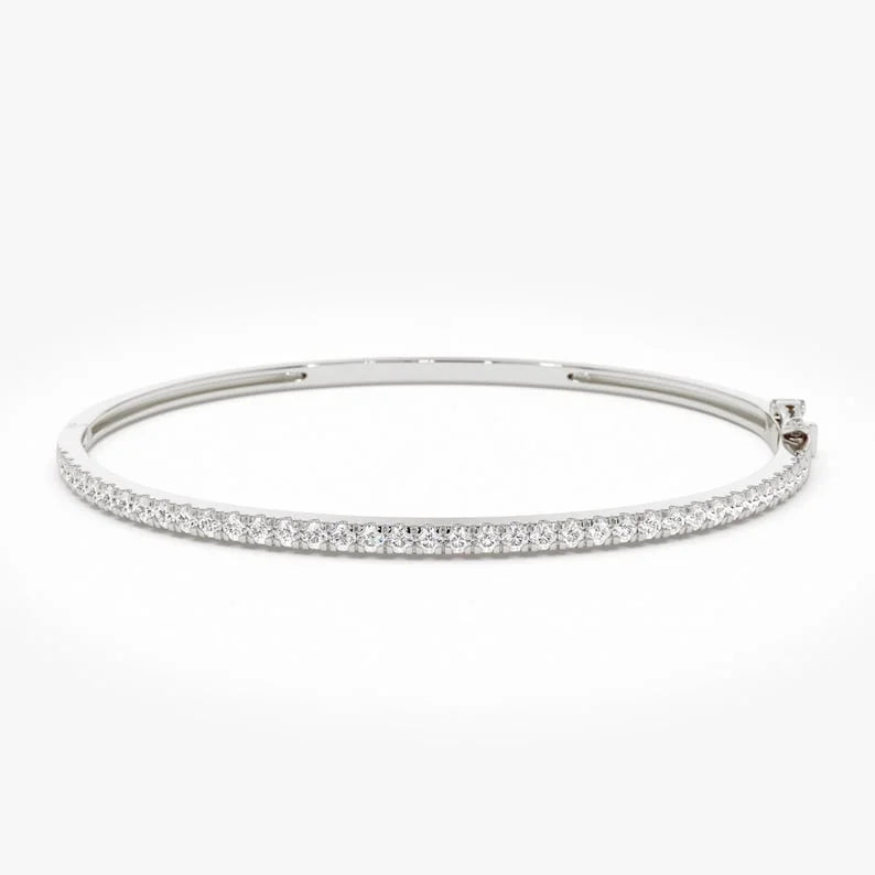 Delicate Round Cut Bracelet