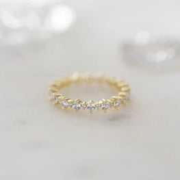 Round Cut Dainty Silver Ring