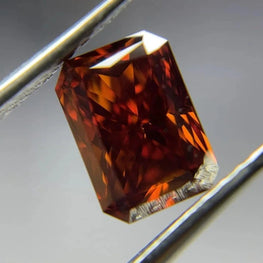 1Ct Radiant Cut Lab Grown Fancy Red Diamond