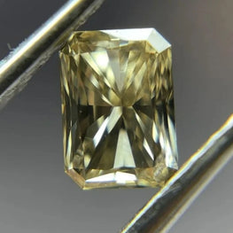 0.32Ct Fancy Yellow Radiant Lab Diamond