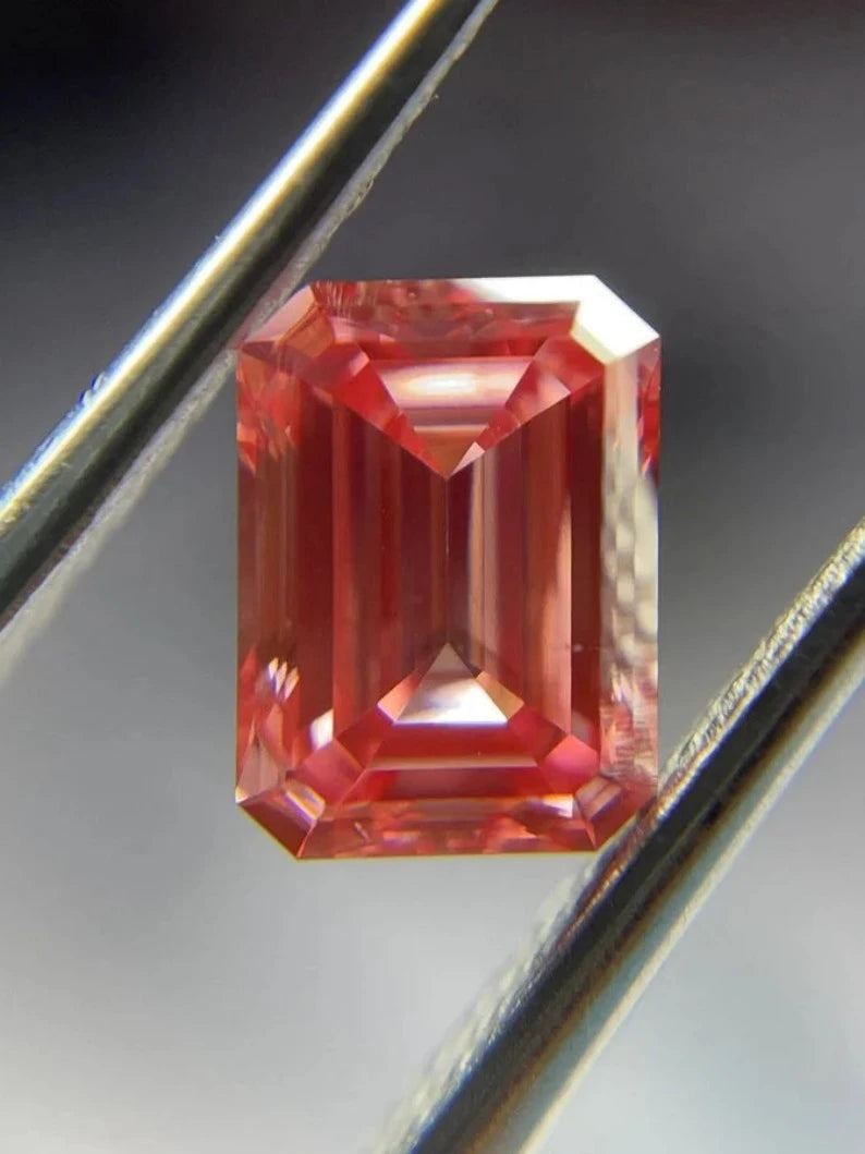 0.88Ct Pink Lab Created Emerald Diamond